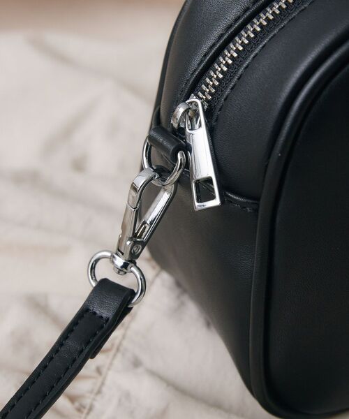 RETRO GIRL（レトロガール）の「ミニボストンバッグ（ショルダーバッグ・レディース・ブラック/オフホワイト/ブルー・ONE SIZE）」の18枚目の写真