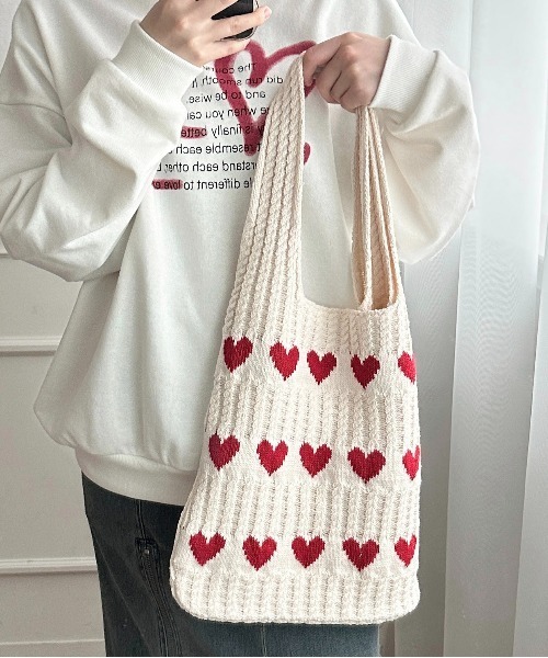 apres jour mignon(アプレジュールミニョン)の「【apresjour mignon×ARIAZ】ハートニットバッグ(トートバッグ・レディース・アイボリー・ONESIZE)」の2枚目の写真