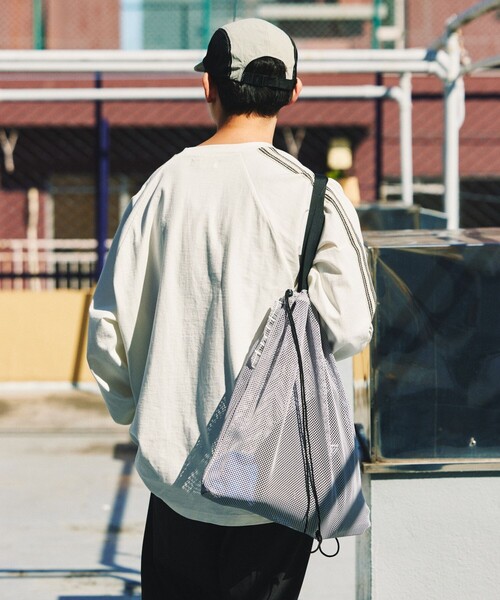 WEEKEND(ER)(ウィークエンダー)の「WEEKEND(ER) × FREAK'S STORE/ウィークエンダー × フリークスストア 別注 メッシュトートバッグ(トートバッグ・レディース・グリーン/イエロー/オレンジ/グレー/ブルー・ONE SIZE)」の2枚目の写真