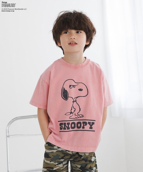PEANUTS(ピーナッツ)の「【SNOOPY&FRIENDS meets BAYFLOW】ピーナッツスノーTシャツ(KIDS)(Tシャツ/カットソー・キッズ・ネイビー/イエロー/ピンク/チャコール/オフホワイト/ライトブルー・120cm/110cm/150cm/130cm/140cm)」の6枚目の写真