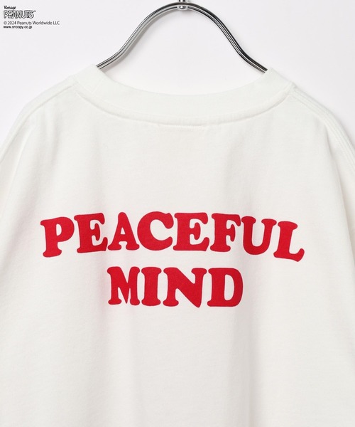 PEANUTS(ピーナッツ)の「【SNOOPY&FRIENDS meets BAYFLOW】ピーナッツスノーTシャツ(KIDS)(Tシャツ/カットソー・キッズ・ネイビー/イエロー/ピンク/チャコール/オフホワイト/ライトブルー・120cm/110cm/150cm/130cm/140cm)」の22枚目の写真