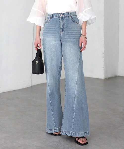 Riberry（リベリー）の「フレアデニムパンツ（デニムパンツ・レディース・ブルー/ブラック/グレー・MEDIUM/SMALL）」の4枚目の写真