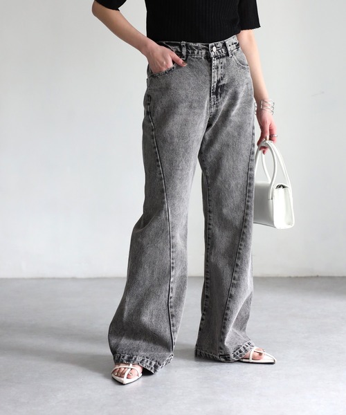 Riberry（リベリー）の「フレアデニムパンツ（デニムパンツ・レディース・ブルー/ブラック/グレー・MEDIUM/SMALL）」の14枚目の写真