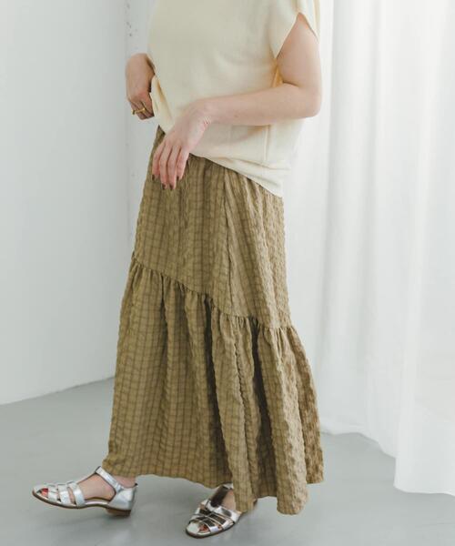 ITEMS URBANRESEARCH（アイテムズ アーバンリサーチ）の「サッカーチェックスカート（スカート・レディース・ブラック/カーキ・FREE）」の2枚目の写真