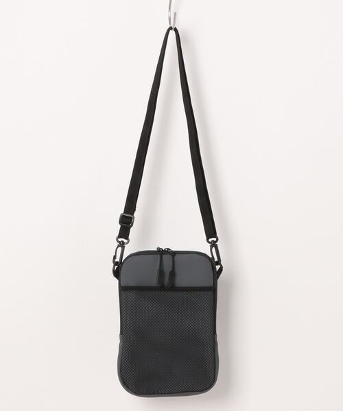 JUGLANS(ユグランス)の「【JUGLANS】撥水加工ショルダーポシェット(ショルダーバッグ・レディース・ベージュ/グレー・FREE)」の2枚目の写真