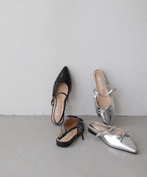 CLEIO(クレイオ)の「【CLEIO】リボンポインテッドパンプス(パンプス・レディース・シルバー/アイボリー/ブラック・23/24/22.5/24.5/23.5)」の19枚目の写真