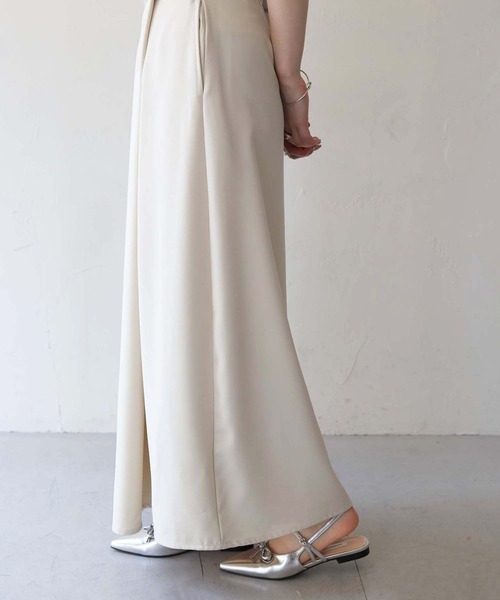 CLEIO(クレイオ)の「【CLEIO】リボンポインテッドパンプス(パンプス・レディース・シルバー/アイボリー/ブラック・23/24/22.5/24.5/23.5)」の11枚目の写真