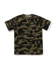 A BATHING APE（アベイシングエイプ）の「1ST CAMO ONE POINT TEE（T