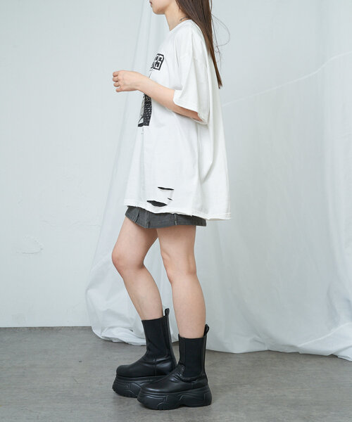 RAY CASSIN(レイカズン)の「ダメージプリントルーズTシャツ(Tシャツ/カットソー・レディース・アイボリー/ブラック/チャコールグレー・FREE)」の6枚目の写真