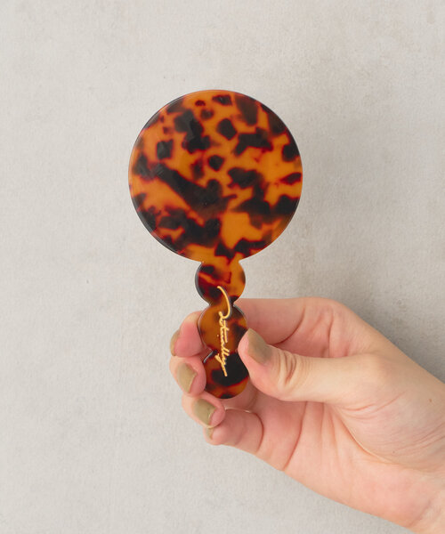 Actually（アクチュアリー）の「アセチミラー　持ち手付（ボディケア/ボディクリーム・レディース・グリーン/イエロー/ブラウン・0）」の4枚目の写真