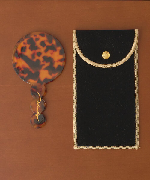 Actually（アクチュアリー）の「アセチミラー　持ち手付（ボディケア/ボディクリーム・レディース・グリーン/イエロー/ブラウン・0）」の5枚目の写真