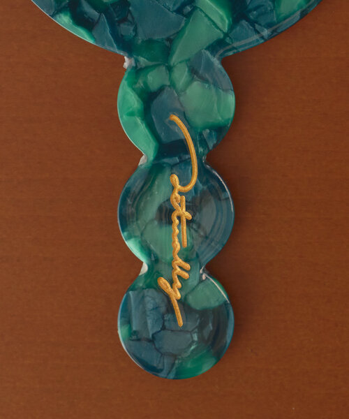 Actually（アクチュアリー）の「アセチミラー　持ち手付（ボディケア/ボディクリーム・レディース・グリーン/イエロー/ブラウン・0）」の12枚目の写真