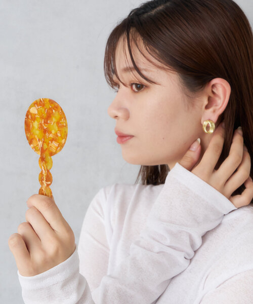 Actually（アクチュアリー）の「アセチミラー　持ち手付（ボディケア/ボディクリーム・レディース・グリーン/イエロー/ブラウン・0）」の13枚目の写真