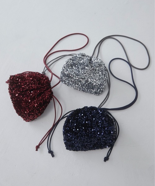 ANGIE(アンジー)の「2WAY巾着ショルダーバッグ メタリック / スパンコール(ショルダーバッグ・レディース・ネイビー系1/アイボリー/ブラック/ブラウン系その他/レッド系1/シルバー/シルバー系1/ゴールド・FREE)」の10枚目の写真