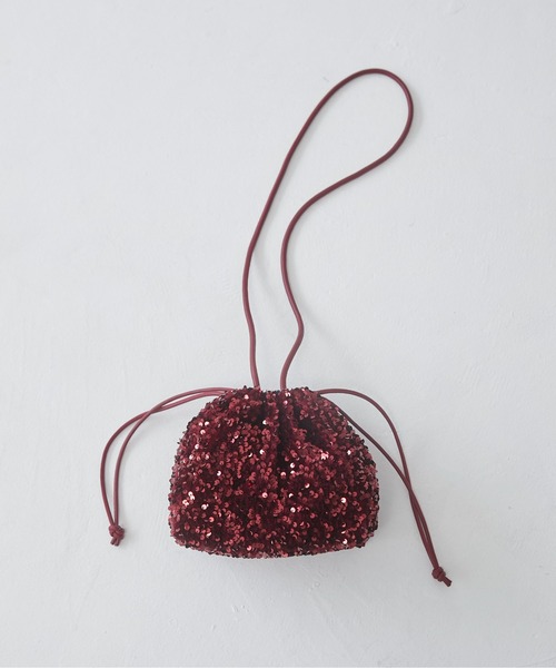 ANGIE(アンジー)の「2WAY巾着ショルダーバッグ メタリック / スパンコール(ショルダーバッグ・レディース・ネイビー系1/アイボリー/ブラック/ブラウン系その他/レッド系1/シルバー/シルバー系1/ゴールド・FREE)」の15枚目の写真