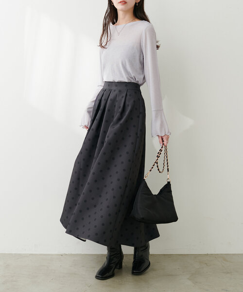 natural couture(ナチュラルクチュール)の「ざらざらシアー天竺2wayトップス(Tシャツ/カットソー・レディース・ボルドー/ライトグレー/ブラック/オフホワイト・FREE)」の12枚目の写真