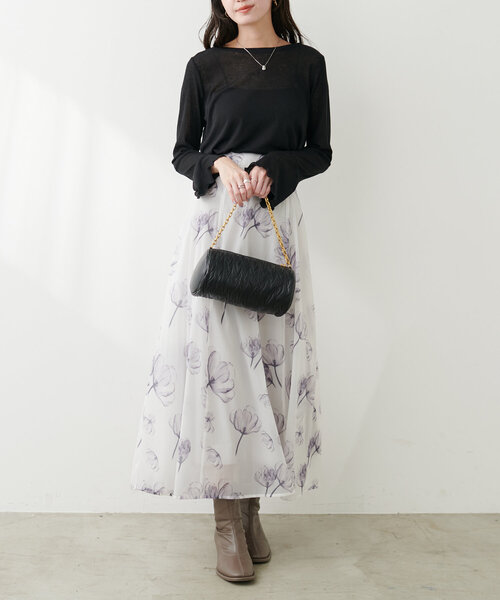 natural couture(ナチュラルクチュール)の「ざらざらシアー天竺2wayトップス(Tシャツ/カットソー・レディース・ボルドー/ライトグレー/ブラック/オフホワイト・FREE)」の20枚目の写真