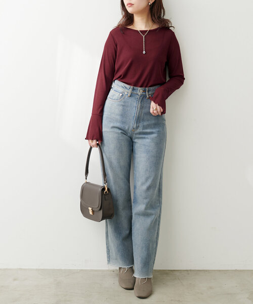 natural couture(ナチュラルクチュール)の「ざらざらシアー天竺2wayトップス(Tシャツ/カットソー・レディース・ボルドー/ライトグレー/ブラック/オフホワイト・FREE)」の16枚目の写真