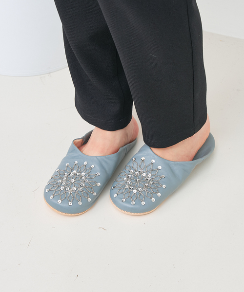 collex(コレックス)の「ビーズバブーシュ(ルームシューズ/スリッパ・レディース・グレー/グレイッシュブルー/ブラック・フリー)」の3枚目の写真