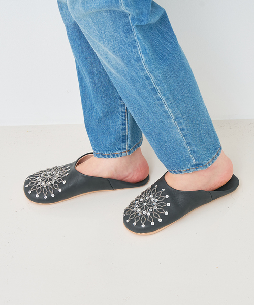 collex(コレックス)の「ビーズバブーシュ(ルームシューズ/スリッパ・レディース・グレー/グレイッシュブルー/ブラック・フリー)」の5枚目の写真