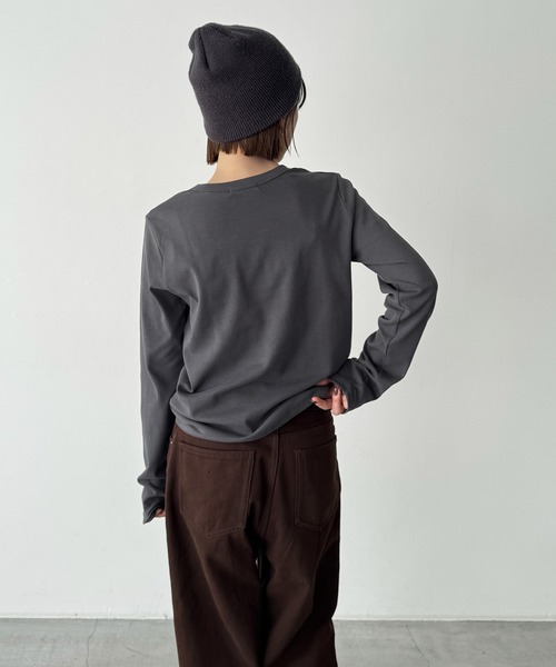 CANAL JEAN(キャナルジーン)の「El mar コットンストレッチロングTシャツ(Tシャツ/カットソー・レディース・アイボリー/ライトグレー/チャコールグレー/ブラック/ネイビー/ヘザーグレー・ONE SIZE)」の22枚目の写真