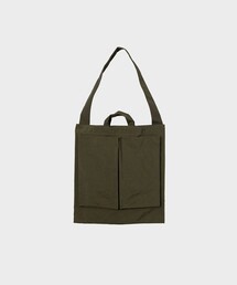 ITTI（イッチ）の「ANNIE HELMET VEGETABLE BAG / CERATO WR（トートバッグ）」