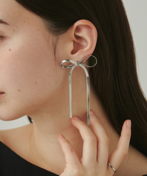 セール】【 金属アレルギー対応 】リボンピアス サージカルステンレス