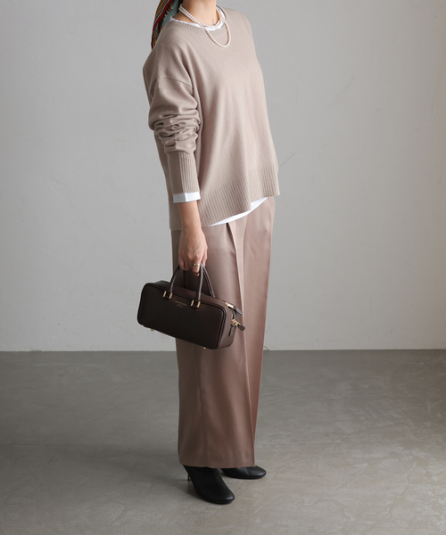 La TOTALITE（ラトータリテ）の「ウールカシミヤクルーネックプルオーバー（ニット/セーター・レディース・ラベンダー/ベージュ/ホワイト/チャコールグレー・FREE）」の17枚目の写真