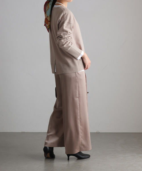 La TOTALITE（ラトータリテ）の「ウールカシミヤクルーネックプルオーバー（ニット/セーター・レディース・ラベンダー/ベージュ/ホワイト/チャコールグレー・FREE）」の15枚目の写真