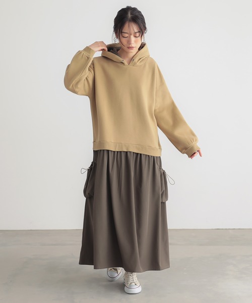 n'OrLABEL（ノアールレーベル）の「【機能素材】『裏起毛異素材ドッキングフードワンピース』（ワンピース・レディース・ブラック/杢グレー/マスタード・FREE）」の5枚目の写真