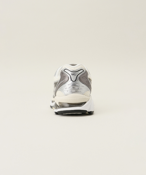 ASICS(アシックス)の「【ASICS / アシックス】GEL-KAYANO 14(CREAM SILVER)(スニーカー・レディース・シルバー・26cm/25.5cm/25cm/24.5cm/24cm)」の8枚目の写真