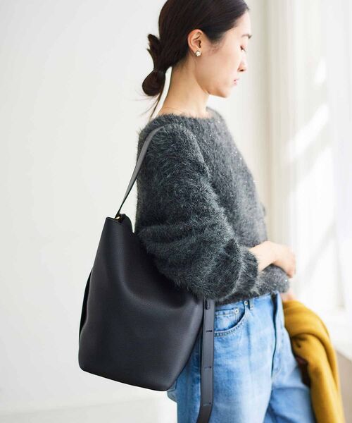 le.coeur blanc（ルクールブラン）の「ソフトホーボーバッグ（ショルダーバッグ・レディース・ブラック/ベージュ・FREE）」の12枚目の写真