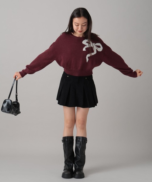 FOREVER 21（フォーエバー トゥエンティーワン）の「【2024FW】コーデュロイプリーツミニスカート（スカート・レディース・ブラック/キャメル・SMALL/MEDIUM）」の16枚目の写真