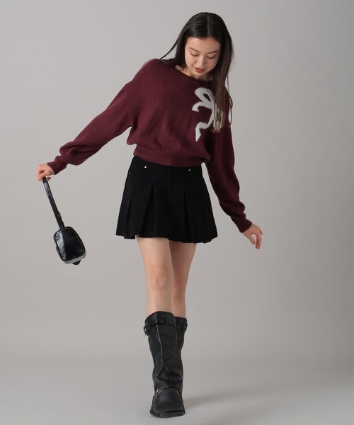 FOREVER 21（フォーエバー トゥエンティーワン）の「【2024FW】コーデュロイプリーツミニスカート（スカート・レディース・ブラック/キャメル・SMALL/MEDIUM）」の17枚目の写真