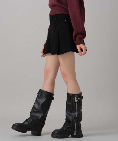 FOREVER 21（フォーエバー トゥエンティーワン）の「【2024FW】コーデュロイプリーツミニスカート（スカート・レディース・ブラック/キャメル・SMALL/MEDIUM）」の19枚目の写真