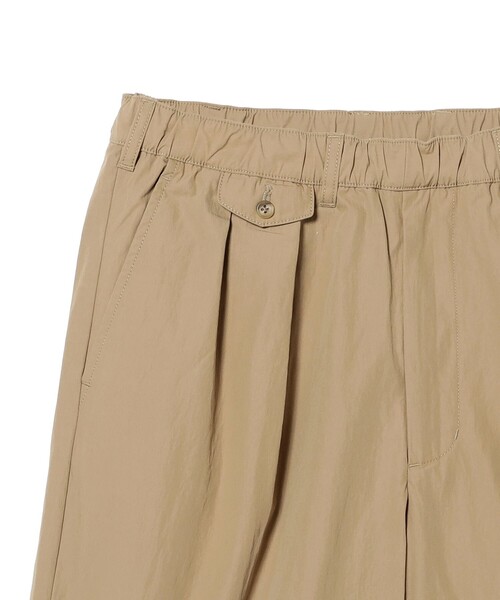 BEAMS PLUS(ビームスプラス)の「コンフォート クロス 2 プリーツ リラックス トラウザーズ(その他パンツ・メンズ・カーキ・X-LARGE/MEDIUM/SMALL/LARGE)」の4枚目の写真