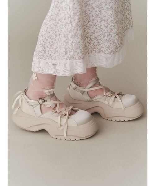 merry jenny（メリージェニー）の「レースアップサテンスニーカー（スニーカー・レディース・ブラック/ベージュ/ピンク・MEDIUM/LARGE）」の12枚目の写真