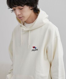SunnySports(サニースポーツ)別注 ワンポイントハート刺繍パーカー
