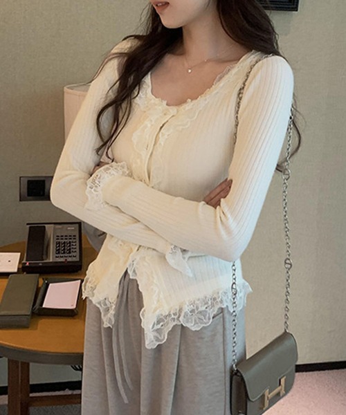 GLAMOROUS JANE(グラマラスジェーン)の「フリルレースリブニットカーデ(ニット/セーター・レディース・ベージュ/ホワイト/ブラック・FREE)」の6枚目の写真