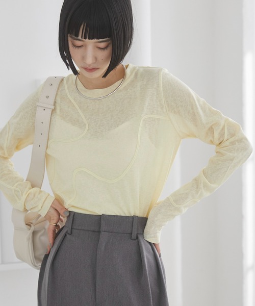 ANGIE(アンジー)の「コード刺繍 シアートップス(Tシャツ/カットソー・レディース・オフホワイト/杢グレー/ブラック/イエロー・FREE)」の4枚目の写真