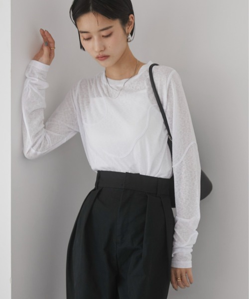 ANGIE(アンジー)の「コード刺繍 シアートップス(Tシャツ/カットソー・レディース・オフホワイト/杢グレー/ブラック/イエロー・FREE)」の17枚目の写真