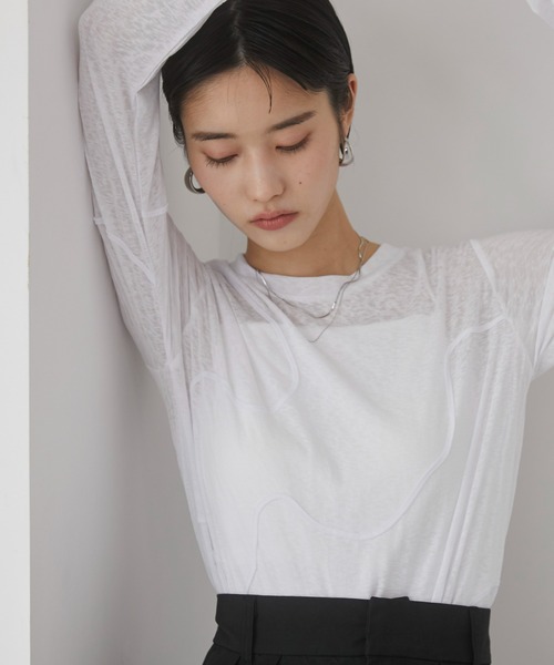 ANGIE(アンジー)の「コード刺繍 シアートップス(Tシャツ/カットソー・レディース・オフホワイト/杢グレー/ブラック/イエロー・FREE)」の8枚目の写真