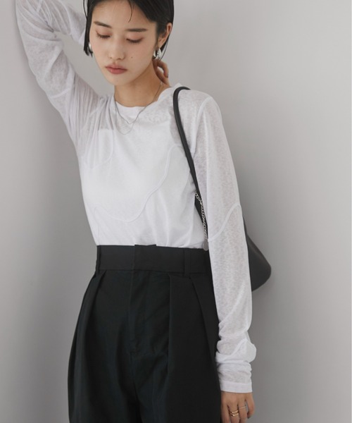 ANGIE(アンジー)の「コード刺繍 シアートップス(Tシャツ/カットソー・レディース・オフホワイト/杢グレー/ブラック/イエロー・FREE)」の19枚目の写真