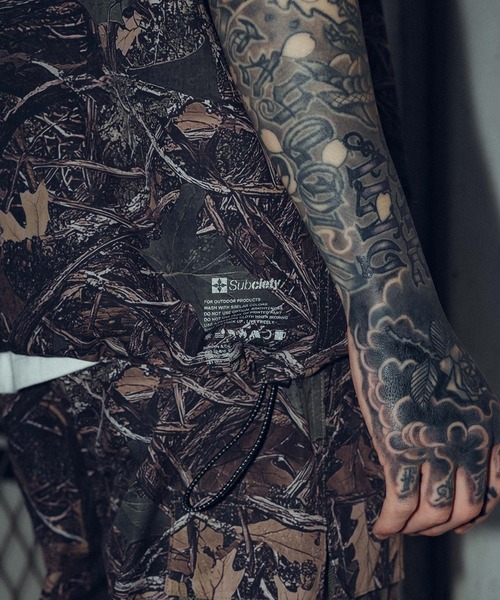 Subciety（サブサエティ）の「Ripstop cargo pocket shirt（シャツ/ブラウス・メンズ・ブラック/オリーブ/カモフラージュ・SMALL/MEDIUM/LARGE/X-LARGE）」の19枚目の写真