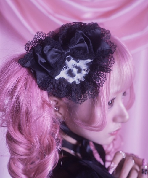 AVENCHUMU（アバンチュウム）の「Love heart's cake head dress