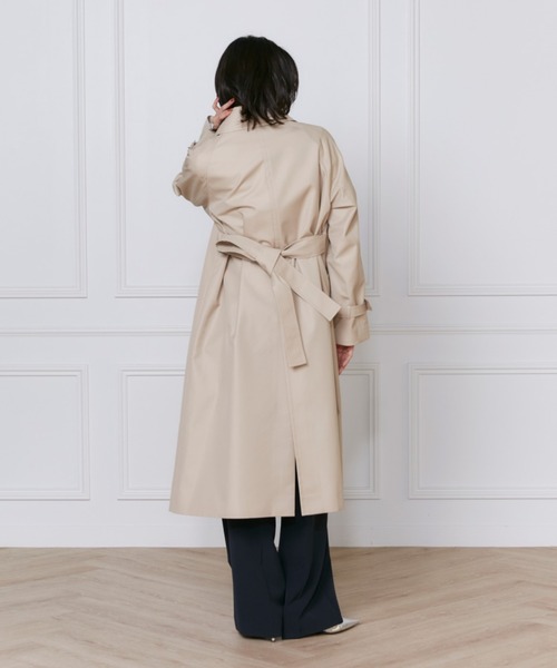 INED(イネド)の「ロングトレンチコート(トレンチコート・レディース・ベージュ/ネイビー・9号/7号)」の5枚目の写真