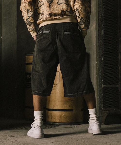 NAUTICA(ノーティカ)の「NAUTICA JEANS CO./ノーティカジーンズ Faded Gizastitch T/C Curve Cropped Pants/フェイデッド ギザステッチ コットンポリエステル カーブ クロップドパンツ(その他パンツ・メンズ・ネイビー/ブラック・SMALL/MEDIUM/LARGE)」の20枚目の写真