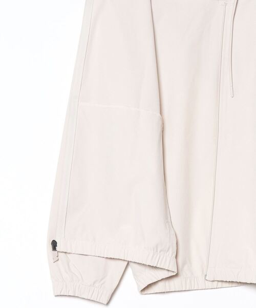 NEW BALANCE（ニューバランス）の「ニューバランス New Balance ストレッチウーブンジャケット（その他アウター・レディース・ライトベージュ/ブラック/ライトグリーン・S/M/L/XL）」の5枚目の写真