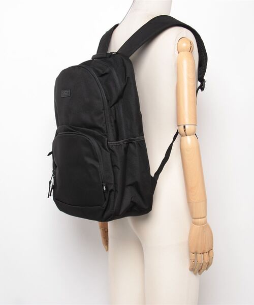 VOLCOM(ボルコム)の「【VOLCOM】 UPPERCLASS BACKPACK(バックパック/リュック・メンズ・ブラック・O/S)」の5枚目の写真