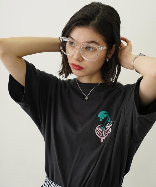 MILKFED.（ミルクフェド）の「MILKFED. LOGO BIG SQUARE SUNGLASSES（サングラス・レディース・ブラウン/クリア/ブラック・ONE SIZE）」の4枚目の写真